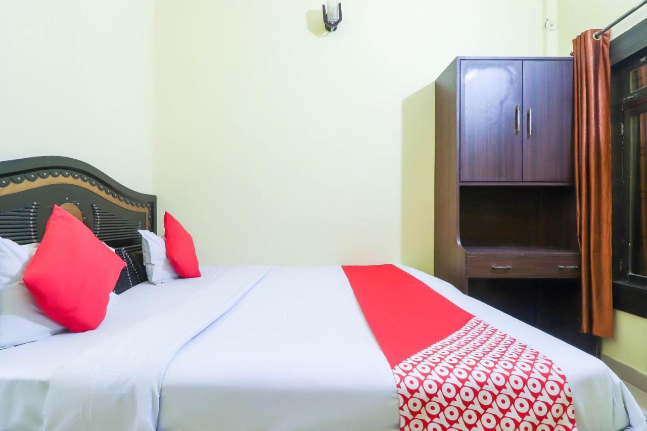 Oyo Hotel Rajendra Khalilabad Eksteriør bilde