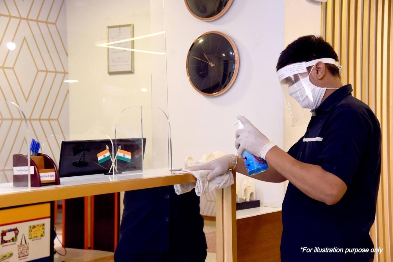 Oyo Hotel Rajendra Khalilabad Eksteriør bilde